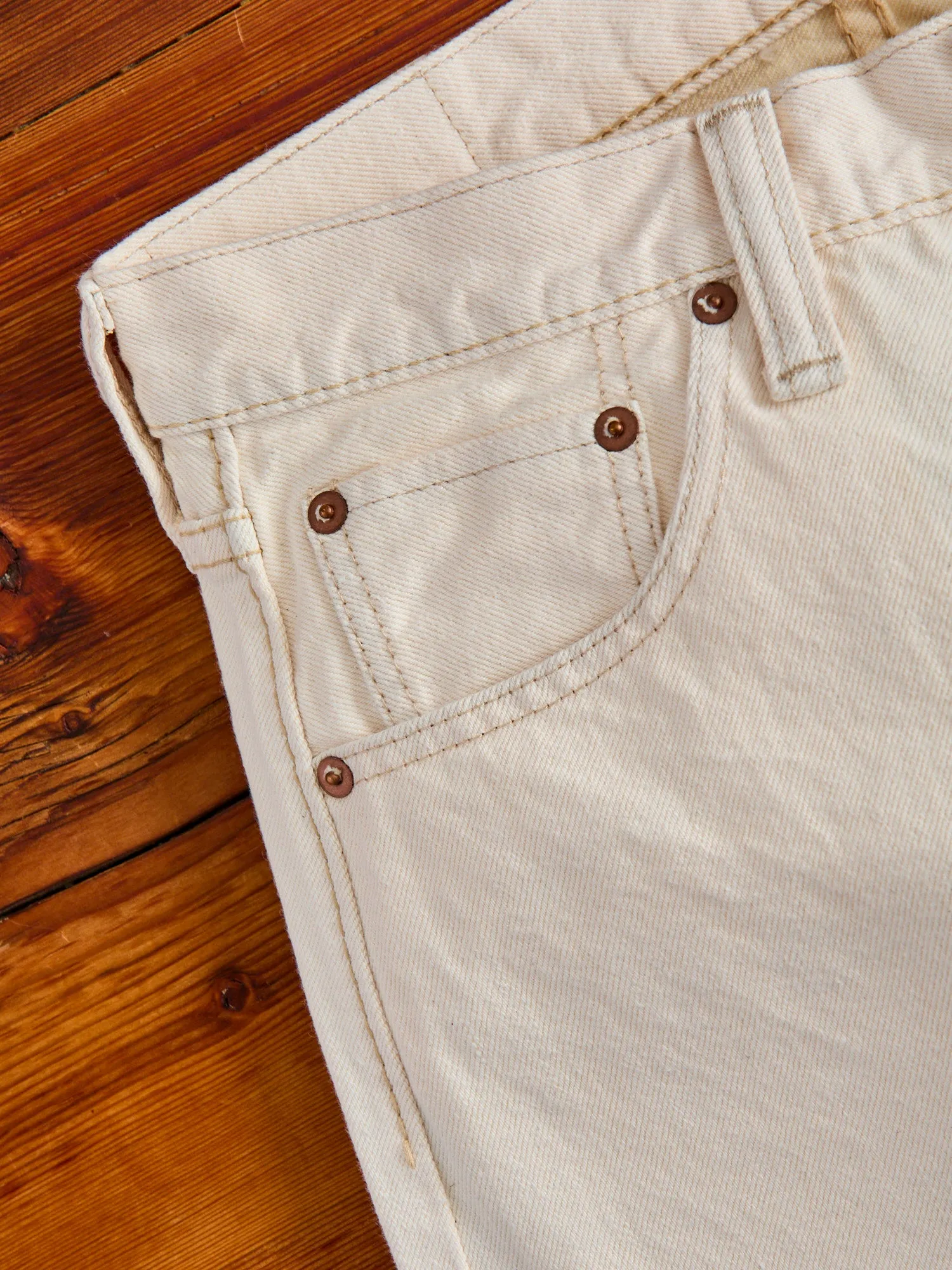 1172-2 "Ecru Beige" 14oz Rinsed Selvedge Denim - Relaxed Tapered Fit