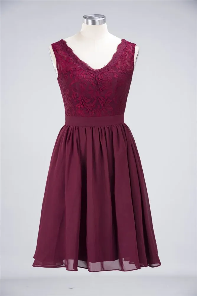 A-Line Ruffles Chiffon Lace V-Neck Evening Party Dress Sleeveless Knee-Length Homecoming Dress