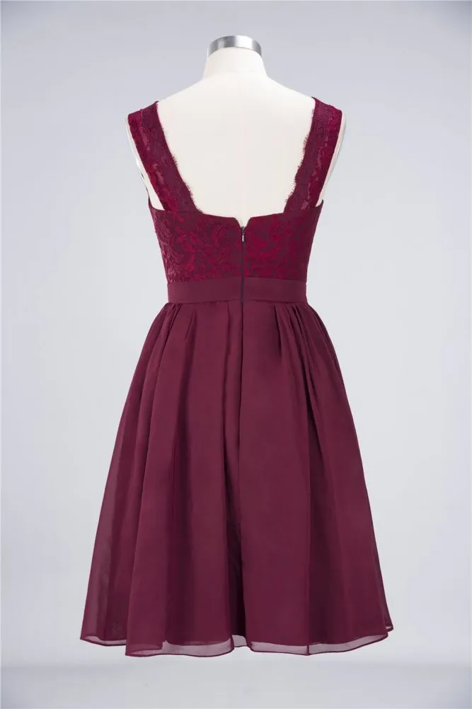 A-Line Ruffles Chiffon Lace V-Neck Evening Party Dress Sleeveless Knee-Length Homecoming Dress
