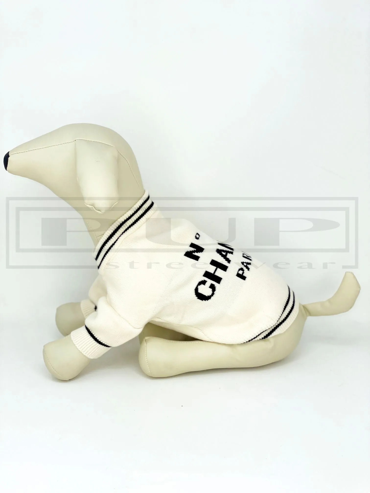Chewnel No 5 Sweater