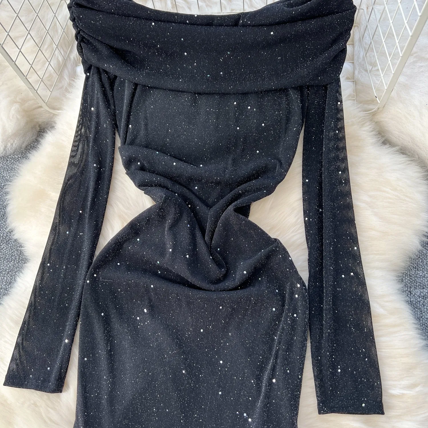 Delicate Sequined Black Fishtail Dress