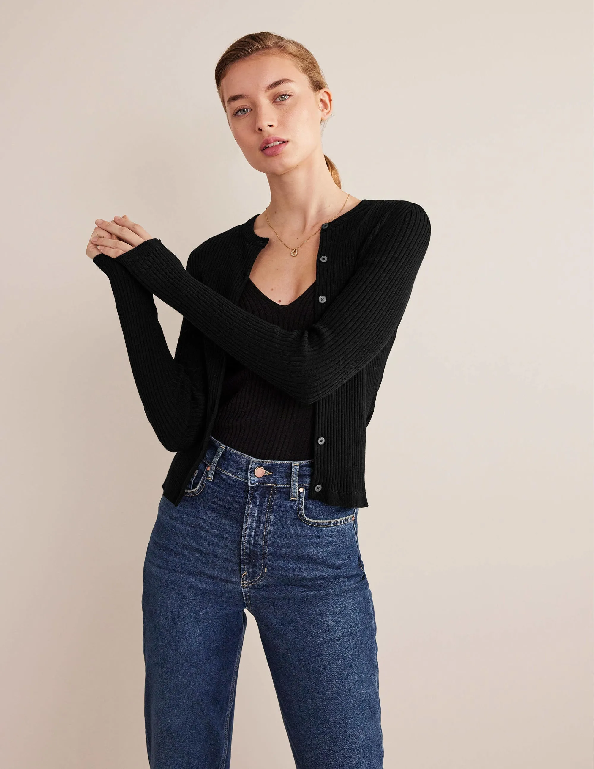 Ribbed Detail Cardigan-Black