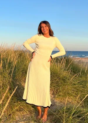 ZESICA Crewneck Ribbed Knit Pleated A-Line Wedding Dresses